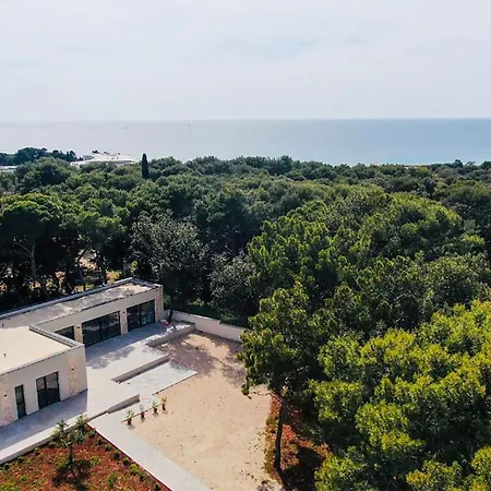 Luxurious In With Wifi Casa vacanze Rovigno