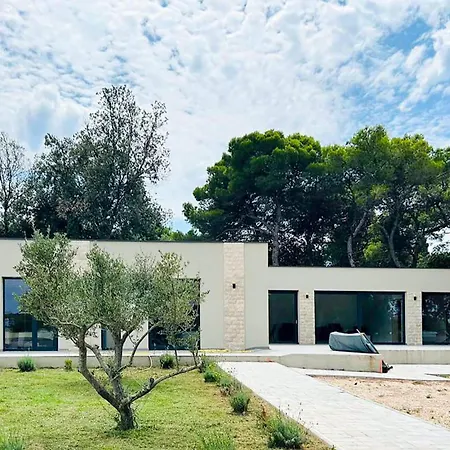 Holiday home 4 Bedroom In *
